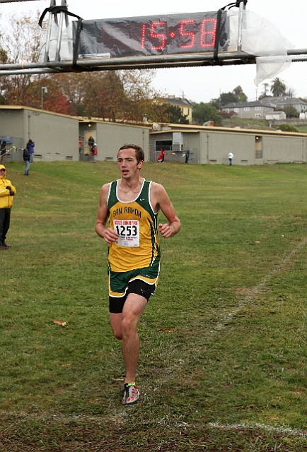 2010NCSXC BD2-1614.JPG - 2010 North Coast Section Cross Country Championships, Hayward High School, Hayward, California
